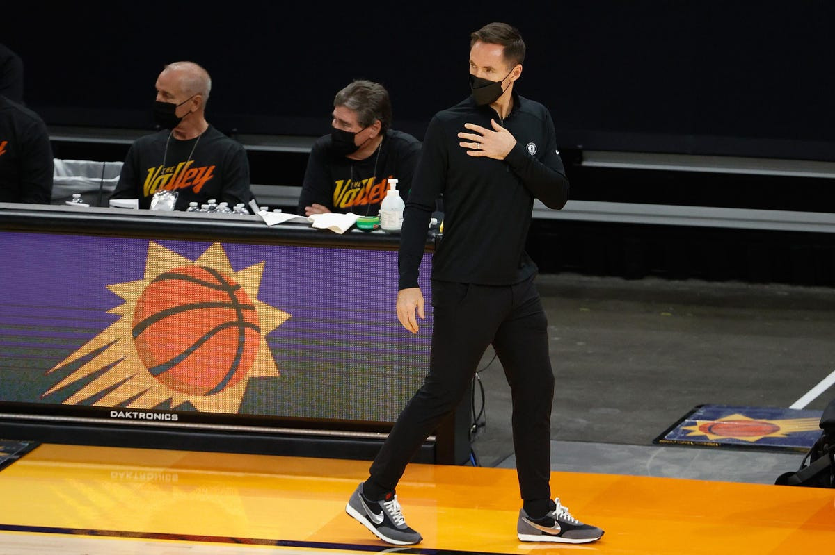 Steve Nash Puji Keberhasilan Monty