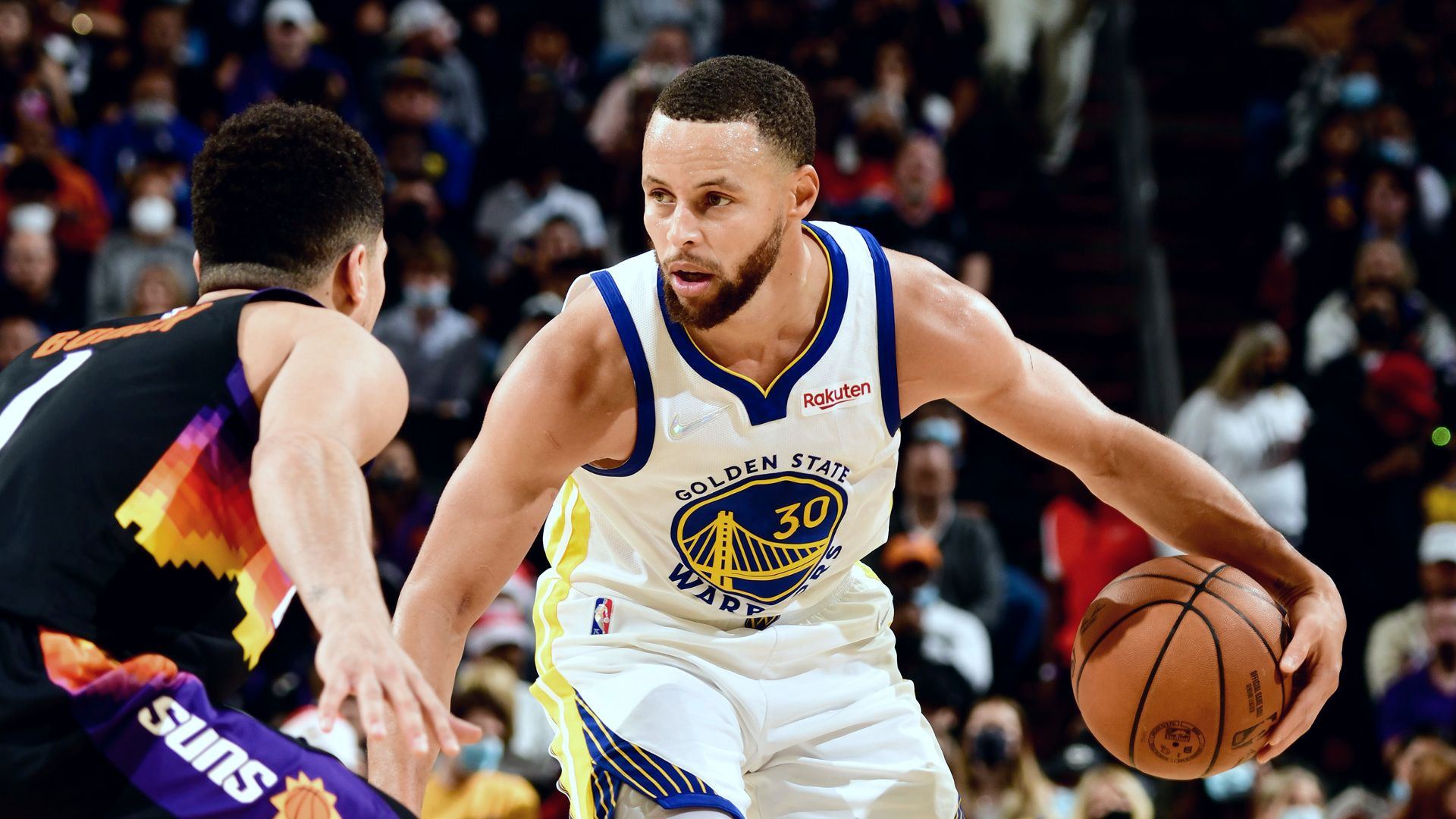 Warriors Lumpuhkan Suns di Laga Natal