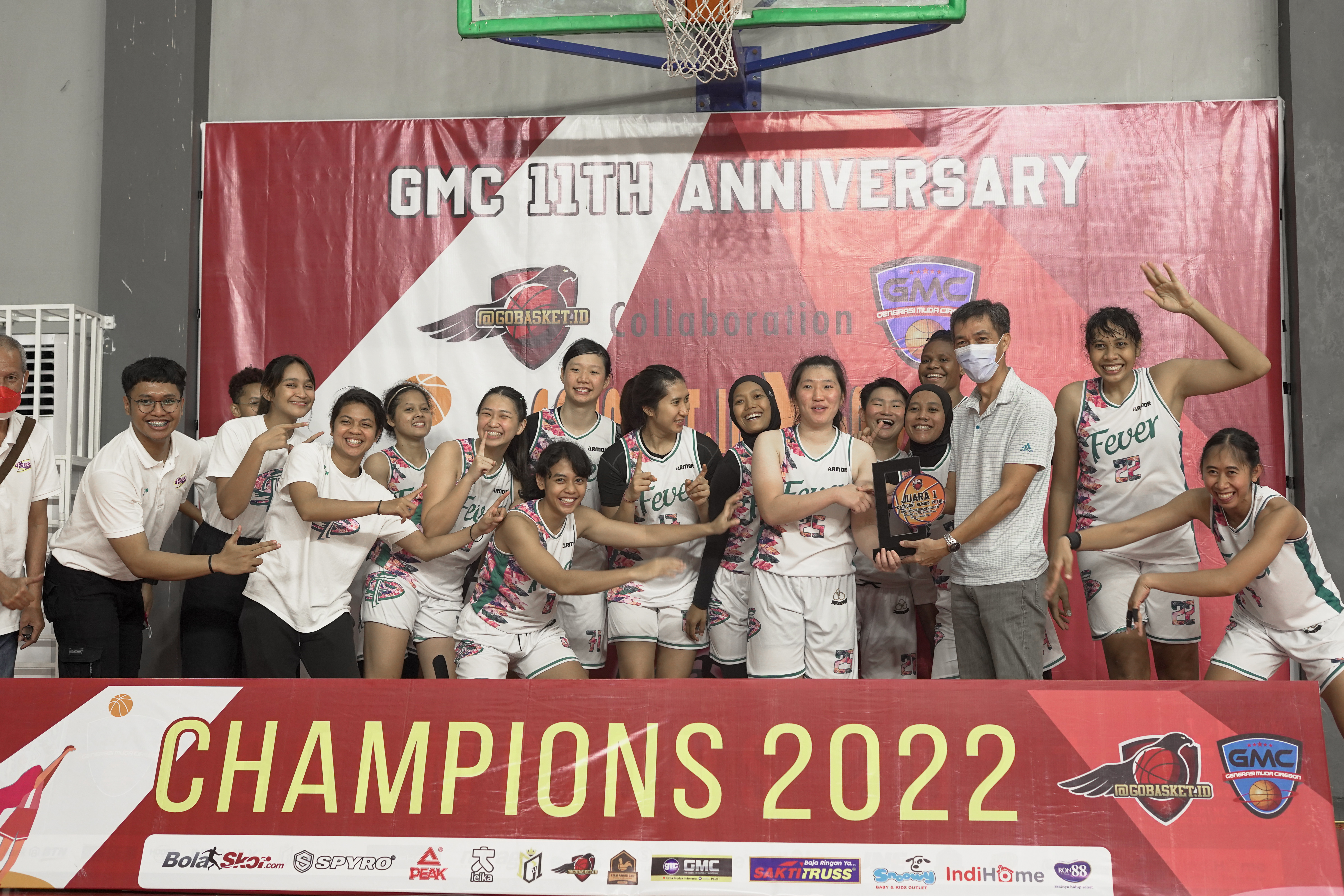 Tak Terkalahkan, Surabaya Fever Juara Women Basketball Open Tournament 2022