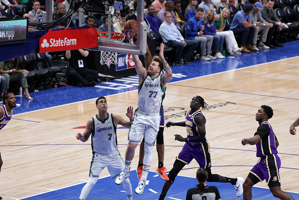 Tak Terhentikan, Luka Doncic Lempar Lakers dari Zona Play-in Tournament