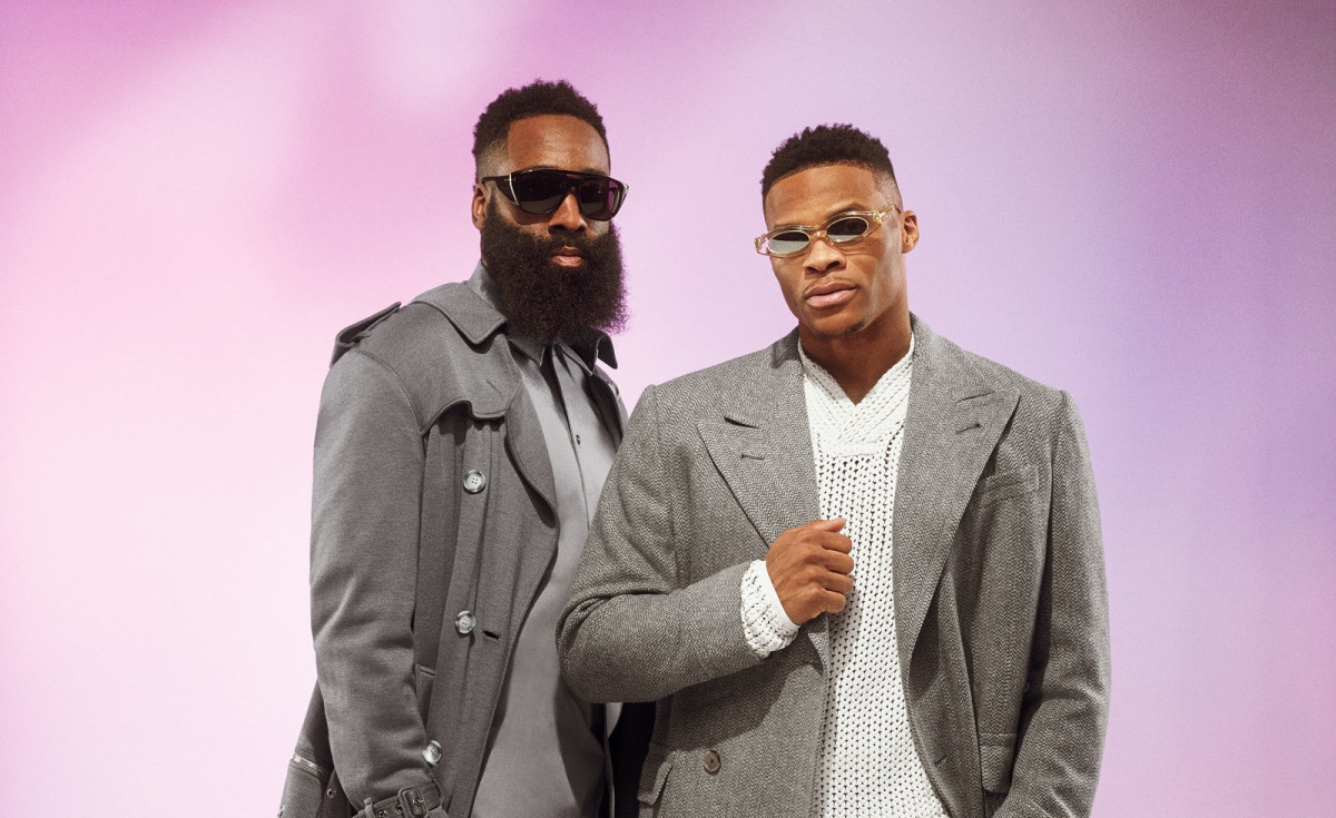 Hadiah Mewah Russell Westbrook untuk James Harden