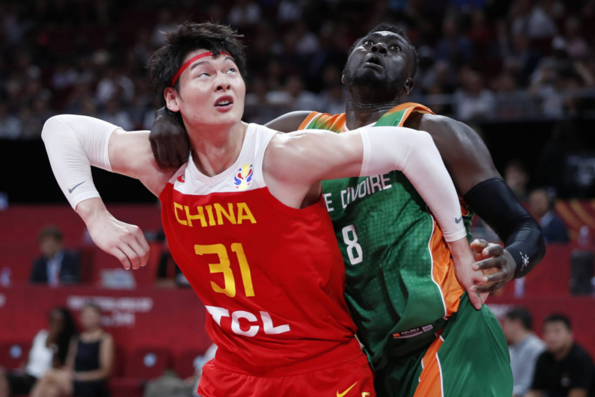 Wang Zhelin, Antara CBA dan NBA