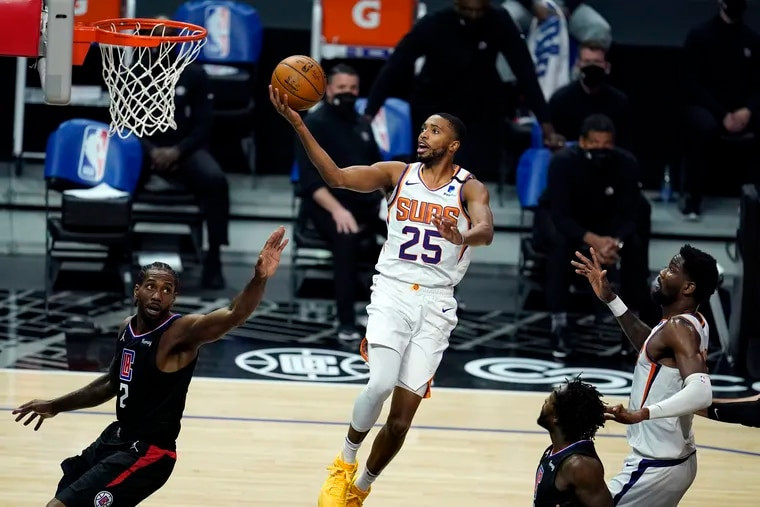 Setelah Ayton, Mikal Bridges Juga Menanti Perpanjangan Kontrak dari Suns