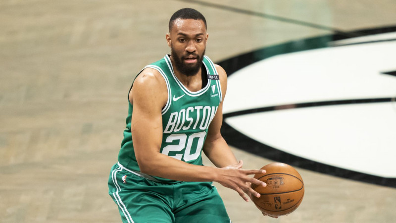 Lepas Jabari Parker, Celtics Kejar Avery Bradley