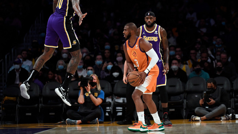 Chris Paul Ukir Sejarah Saat Suns Beri Lakers Kekalahan Kedua