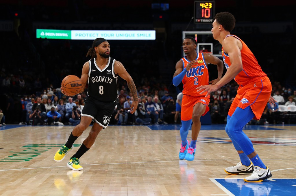 Sembilan Tripoin Patty Mills Bungkam Thunder