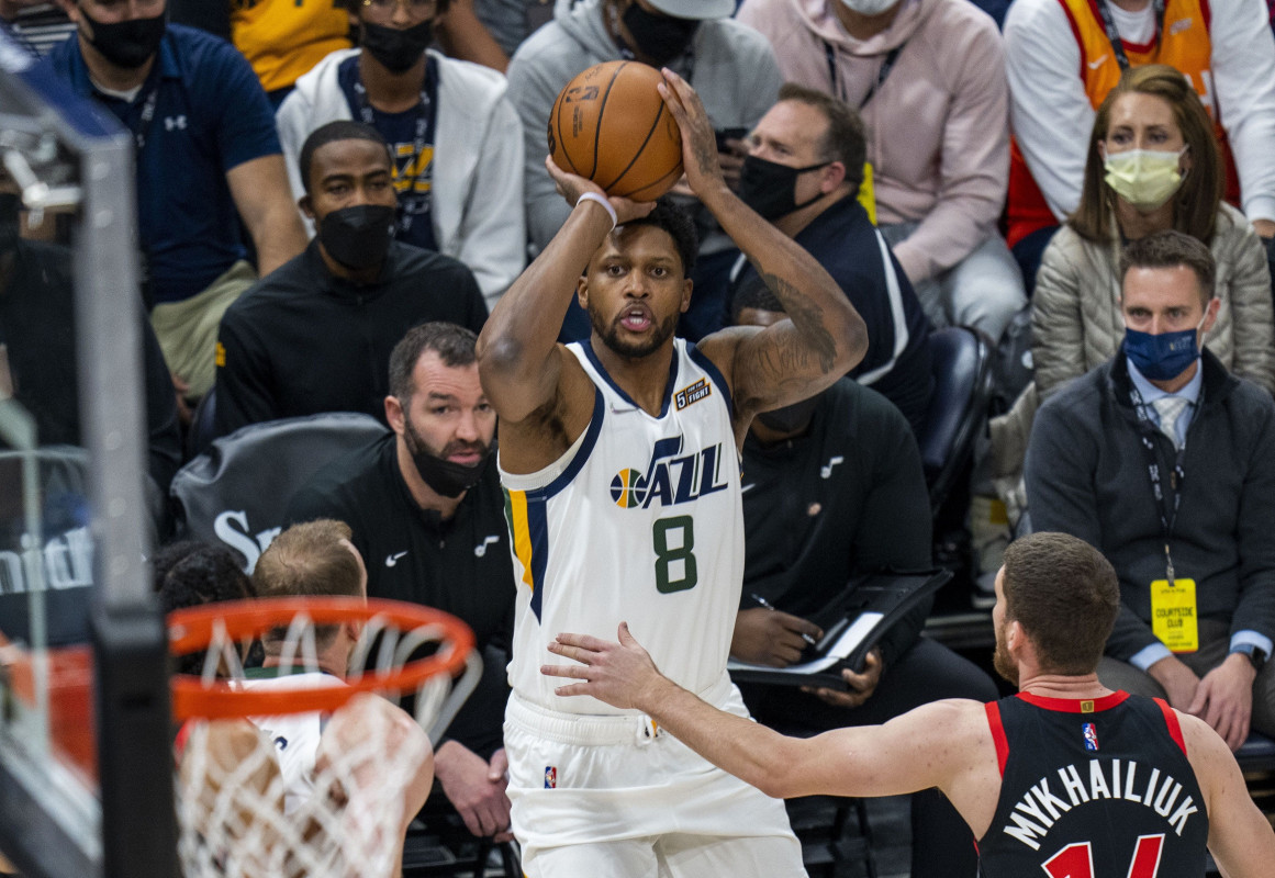 Debut Rudy Gay untuk Utah Jazz Berunjung Manis