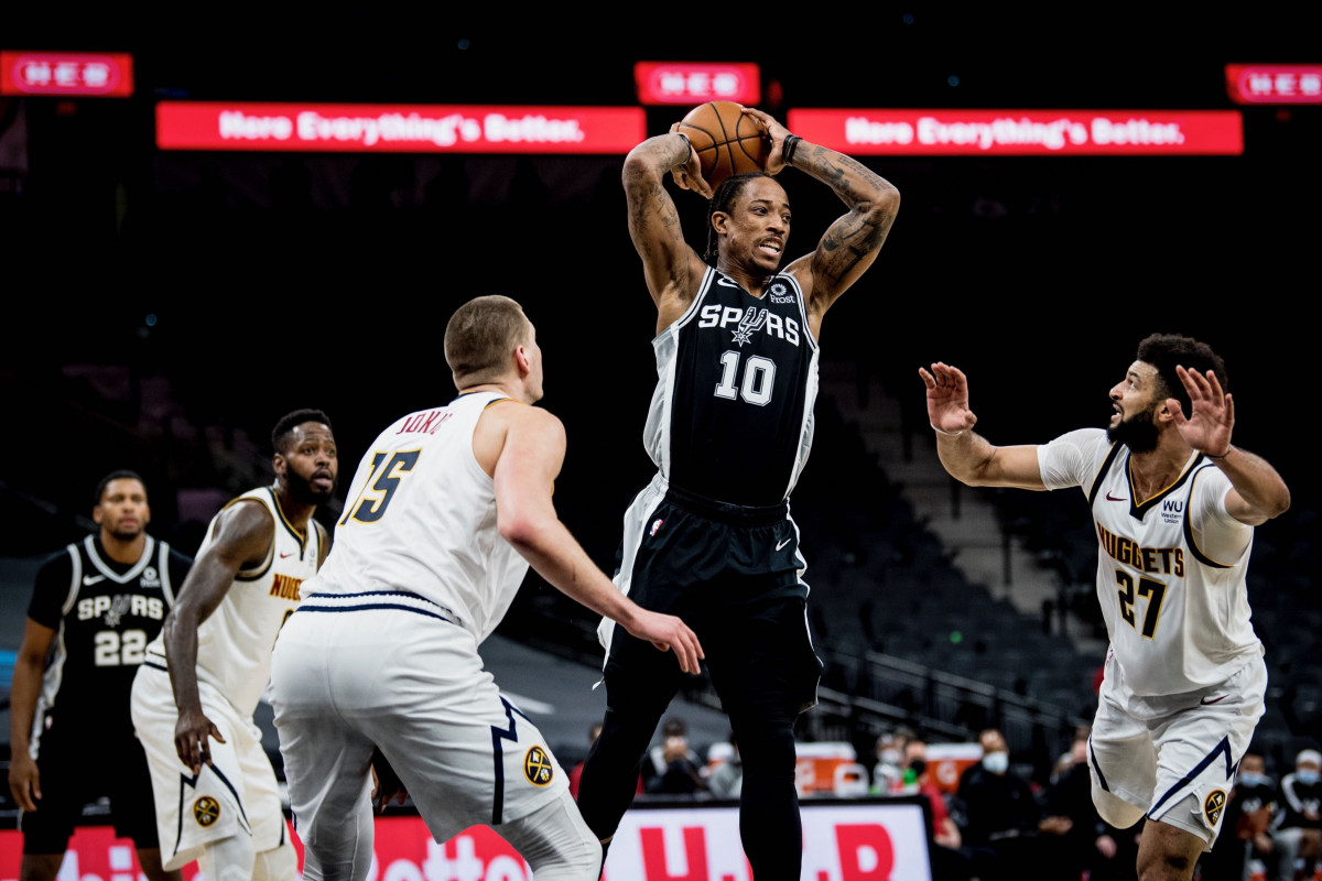 San Antonio Spurs Hentikan Laju Positif Denver Nuggets.