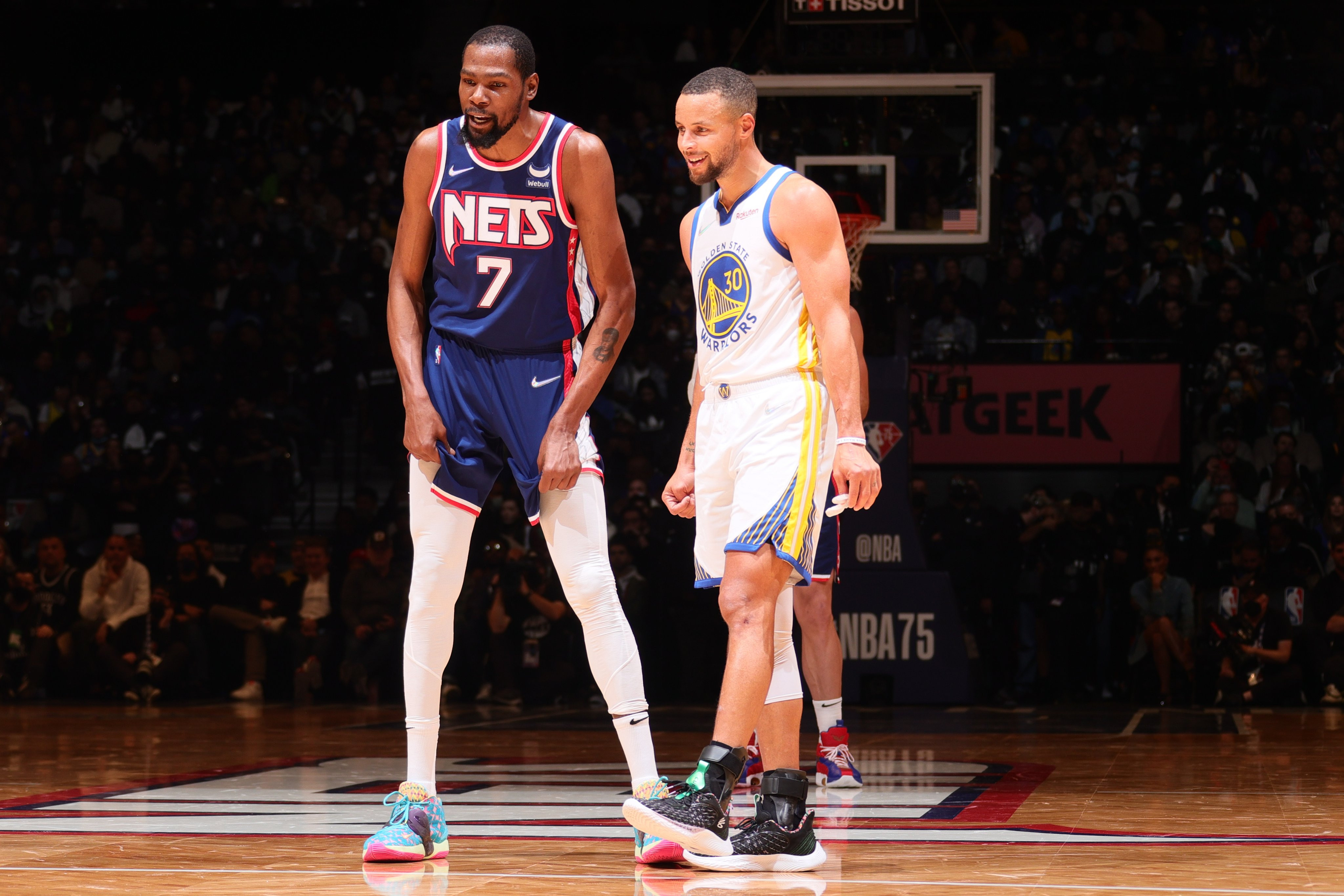 Stephen Curry dan Kevin Durant Pimpin Perolehan Suara NBA All Star 2022