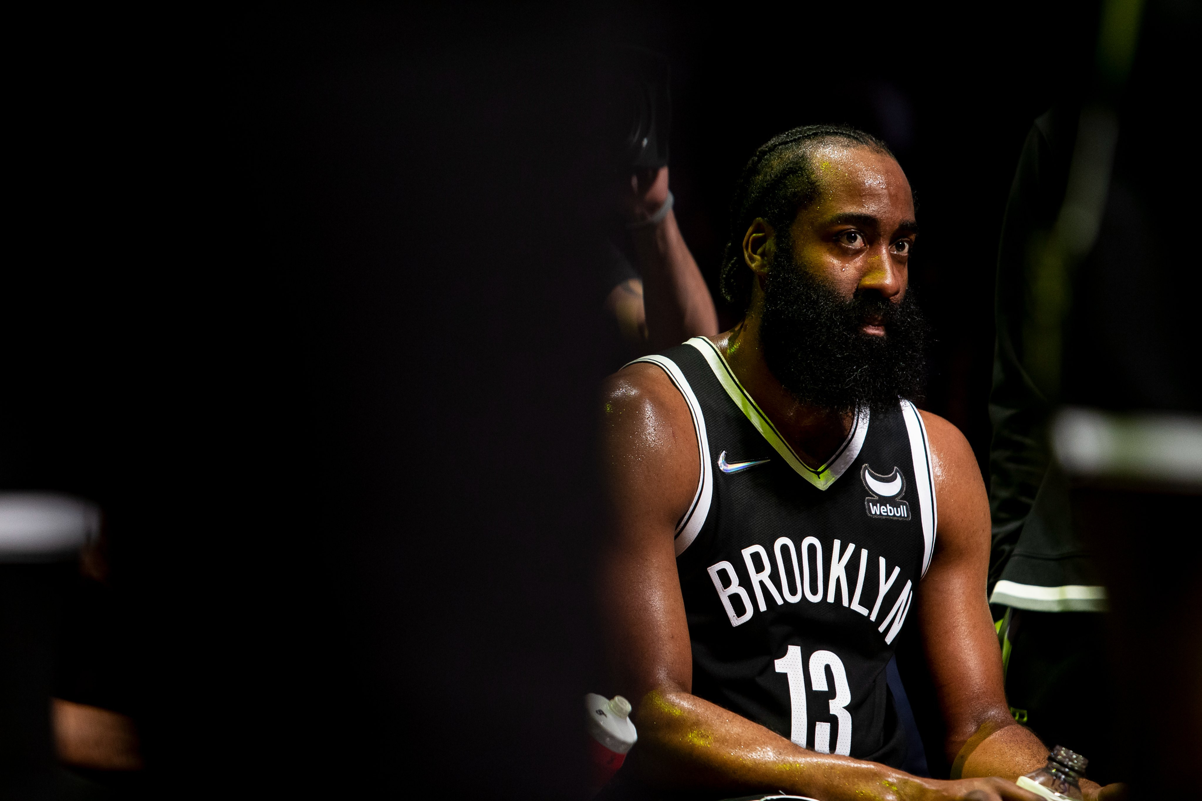 Brooklyn Nets Tegaskan James Harden Tak Tersedia untuk Pertukaran Pemain
