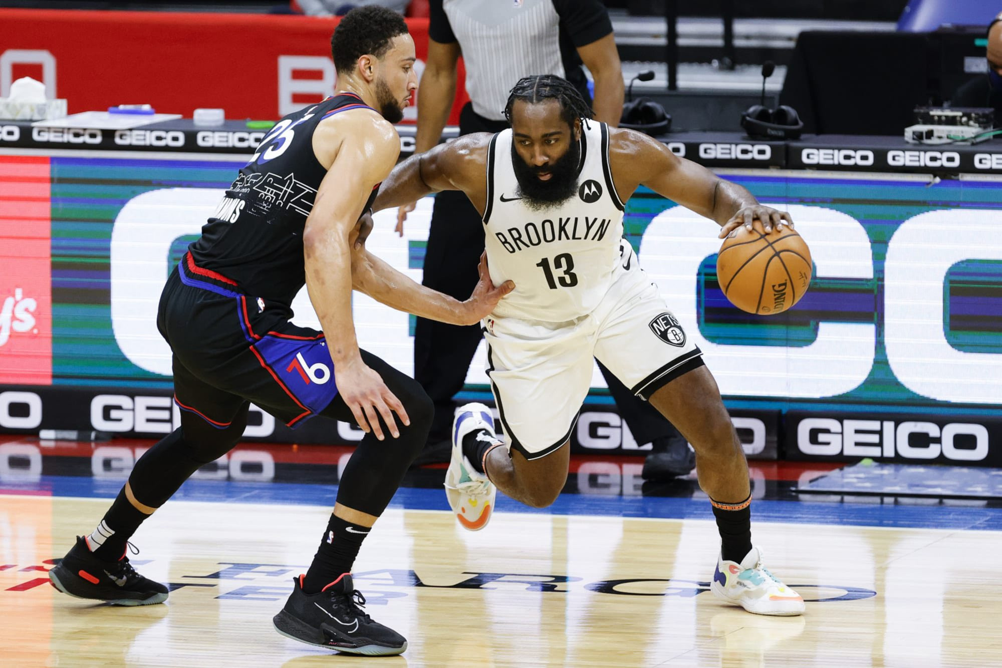 Skenario Pertukaran James Harden dan Ben Simmons