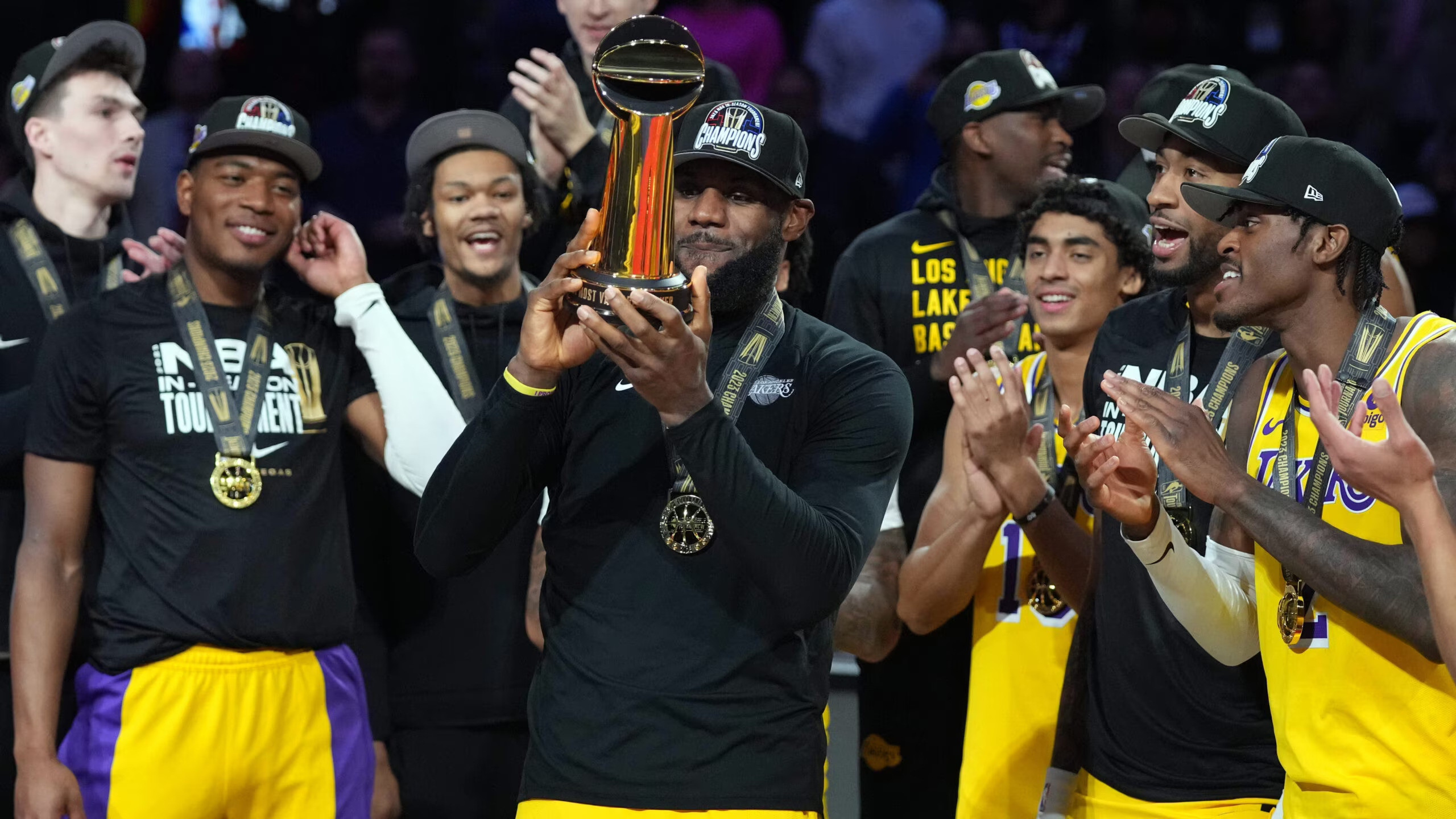 LeBron James: Rekor Bisa Dipecahkan, Tapi Kami yang Pertama Juara - mainbasket.com