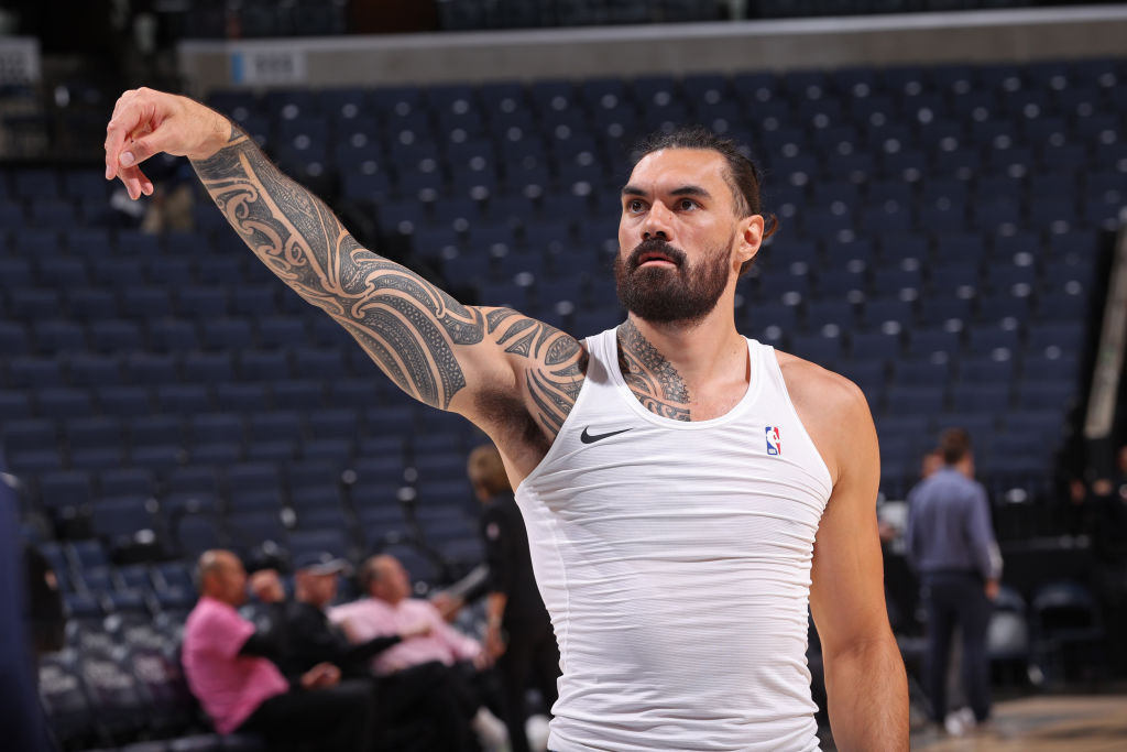 keuntungan-grizzlies-rockets-usai-menukar-steven-adams-dan-victor
