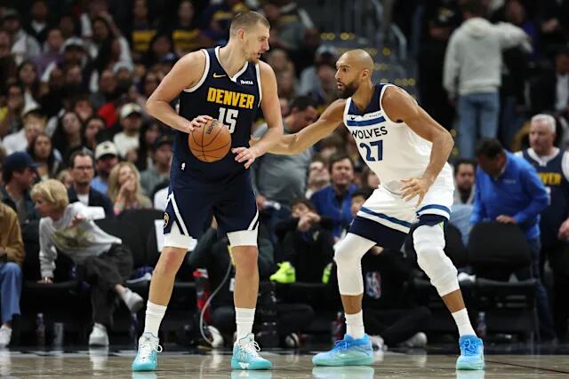 Nikola Jokic Bawa Denver Nuggets Menang Dramatis dan Perpanjang Harapan Playoff