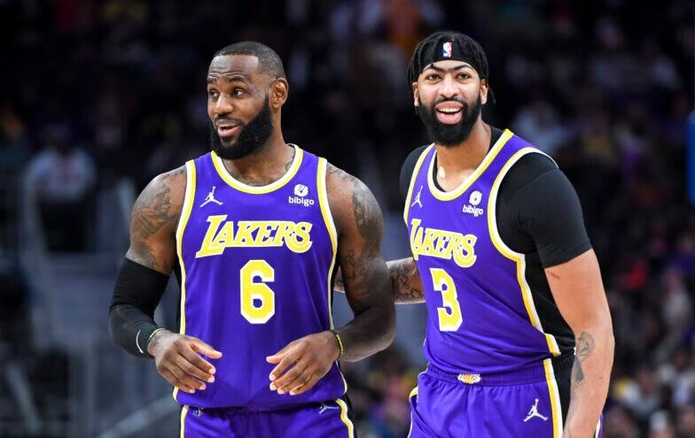 Anthony Davis Ungkap Diskusi Reuni LeBron James di Washington Wizards