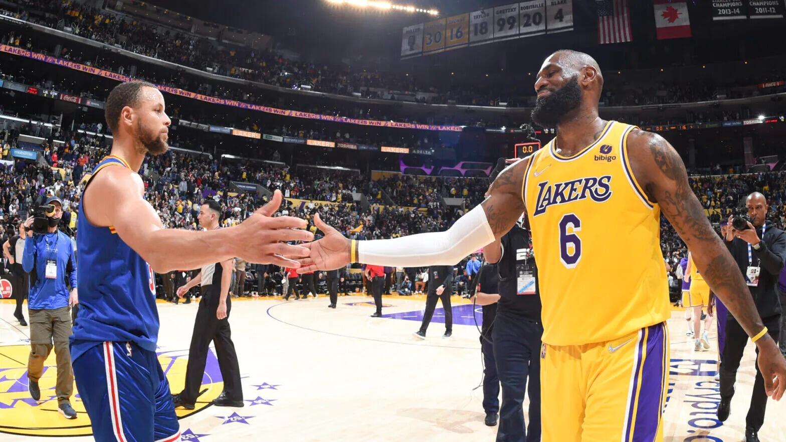 Stephen Curry Akui Ikut Bujuk LeBron James Gabung Warriors